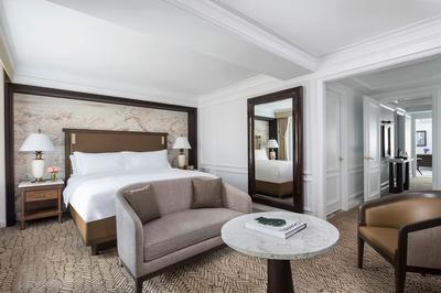 Avenue View Suite
