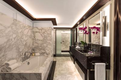 The Royal Suite