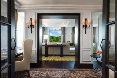 The Presidential Suite