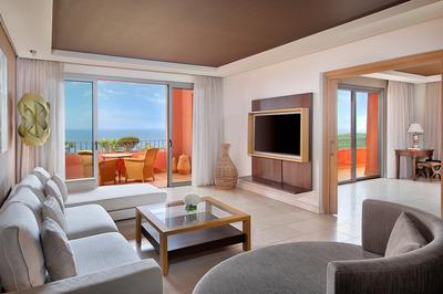 One Bedroom Suite