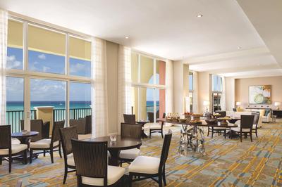 Club Lounge
