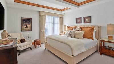 Three Bedroom Penthouse 905