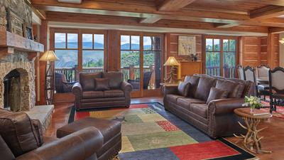 Three Bedroom Penthouse 906