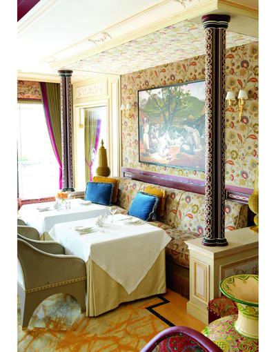 Ritz Gourmet Lounge