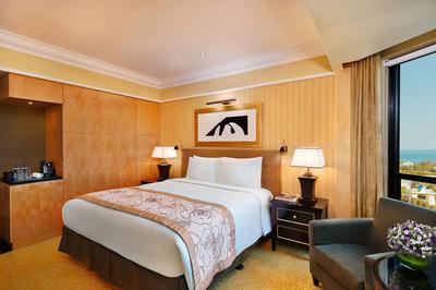 Deluxe Sea View Room