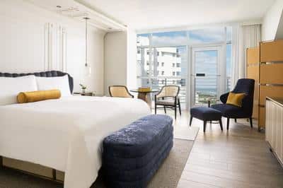 Club Partial Oceanview Room