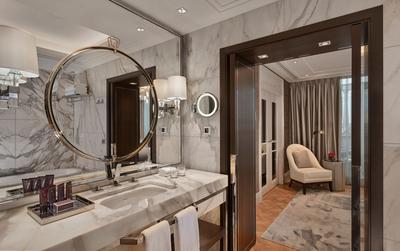 The Ritz-Carlton, Budapest image