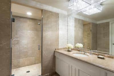 Ritz-Carlton Suite