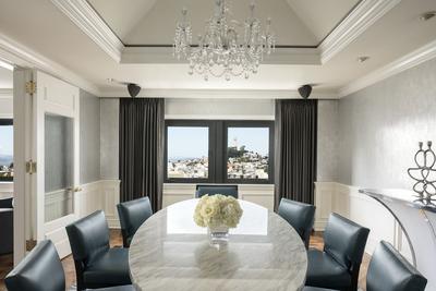 Ritz-Carlton Suite