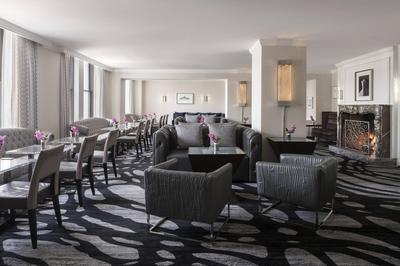 Club Lounge