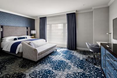 Corner King Room