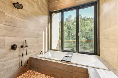 Creek House Bathroom