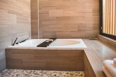 Sky Room Bathroom
