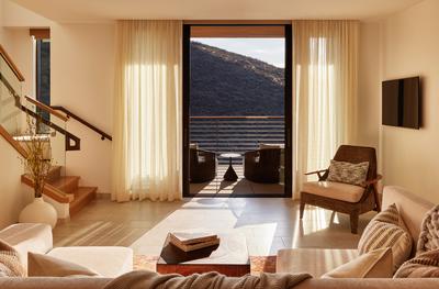 Signature Suite