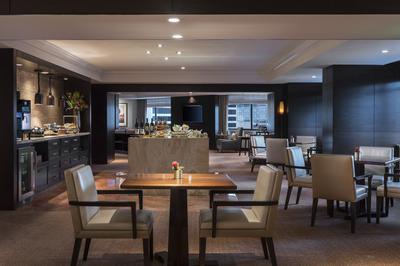 Club Lounge