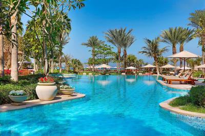 Shorooq Swimming Pool