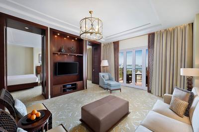 1-Bedroom Suite