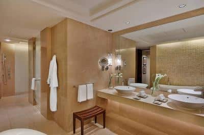 1-Bedroom Suite
