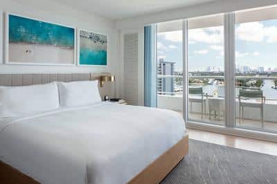 Intracoastal Jr. Suite - Bedroom