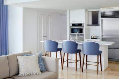 Three-Bedroom Ocean Front Residential Suite - Kitc