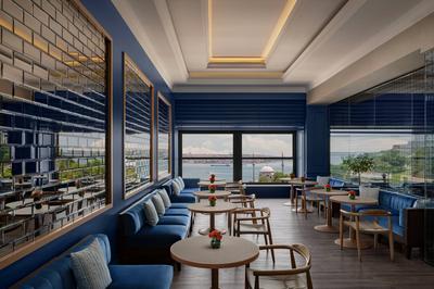 Bleu Lounge