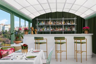 The Roof Bar
