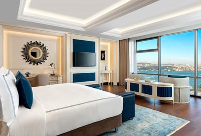 Ritz Carlton Suite