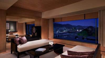 Corner Suite TATAMI