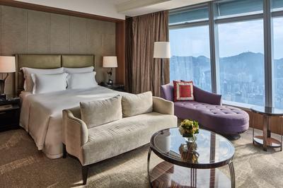 Club Grand Victoria Harbour Room