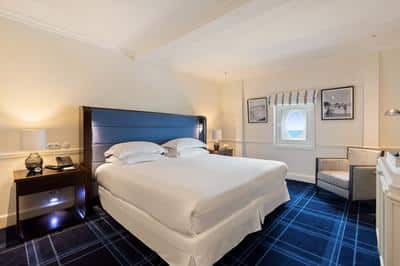 Junior Suite Cruise Liner