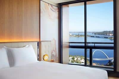 Studio Swan River King Room