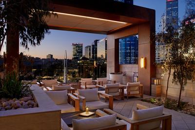 Songbird Bar & Lounge