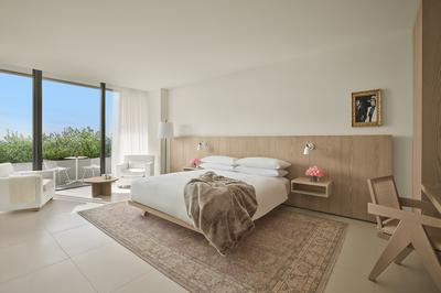Penthouse Suite