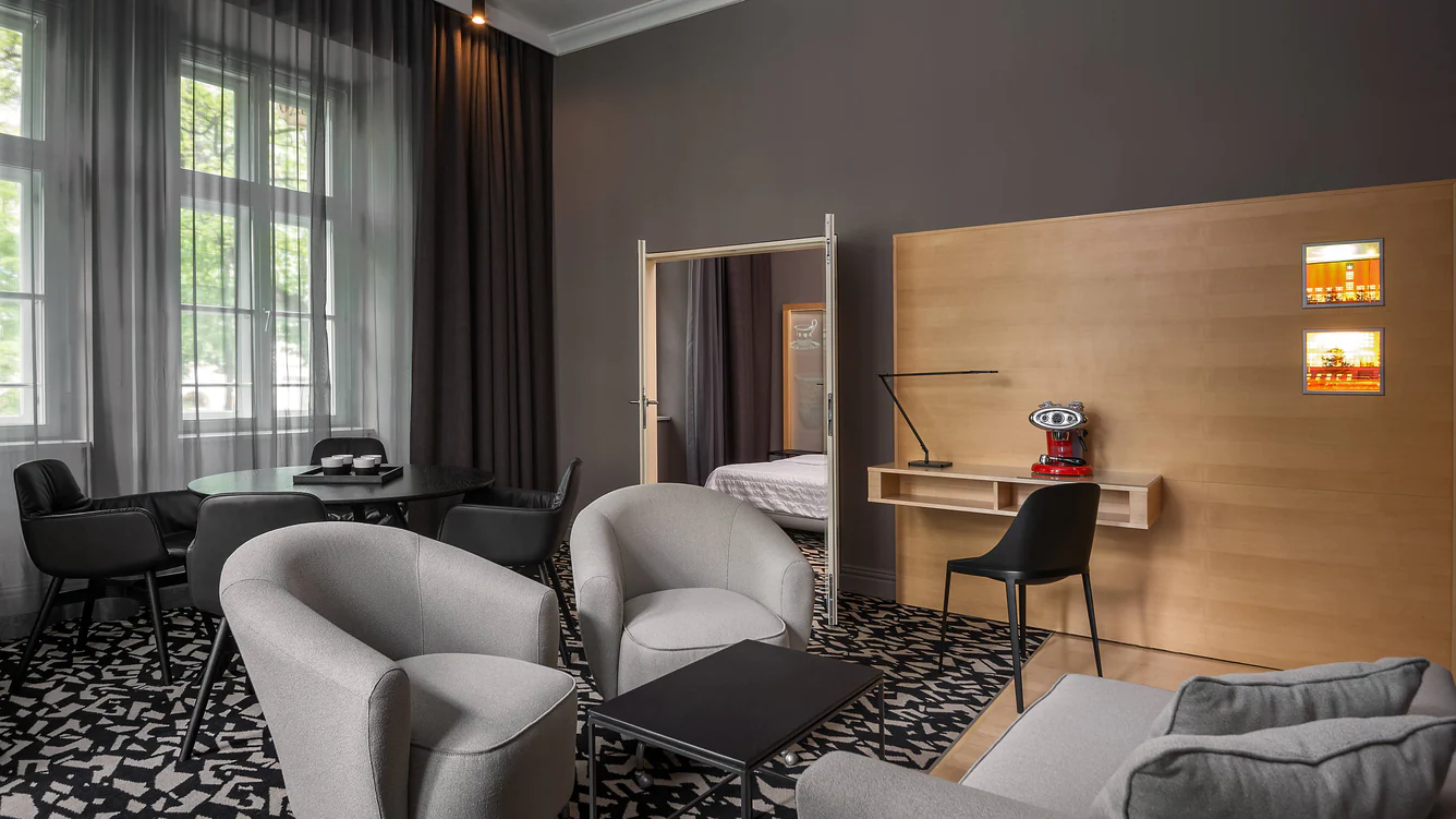 1 Bedroom Executive Suite