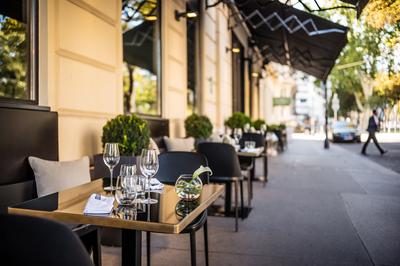 YOU Bar & Restaurant