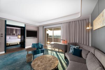 Club Level Junior Suite