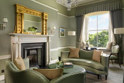 Signature Suite