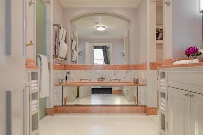 Princess Grace Suite