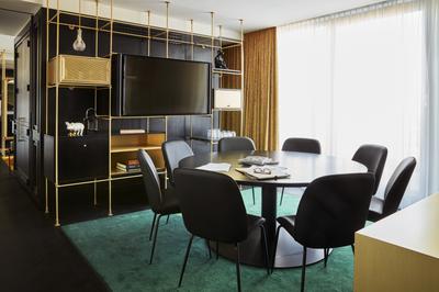 Prestige Suite