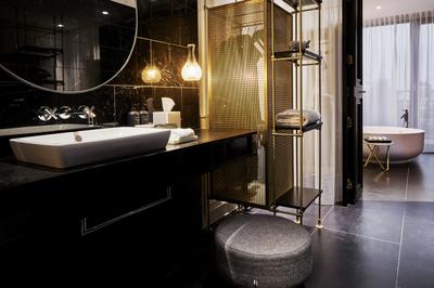 Premium Suite