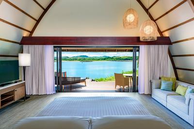 Royal Ocean Front Bure Villa