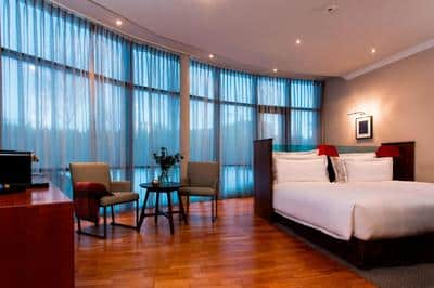 Signature Twin Room