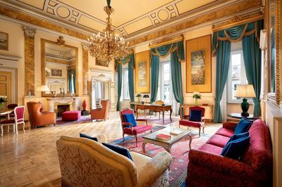Royal Suite