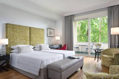 Deluxe Guest Room