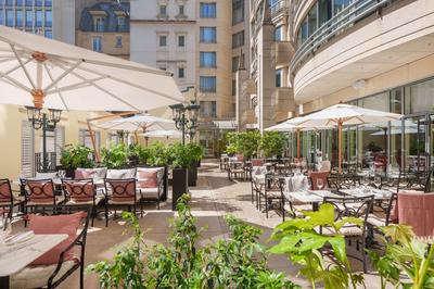 Cira Terrace