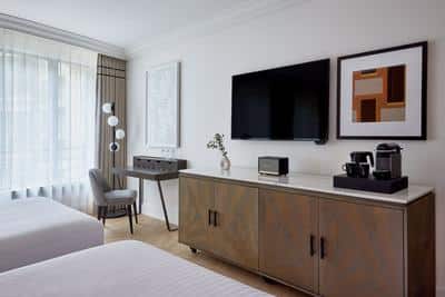 Friends & Family Room