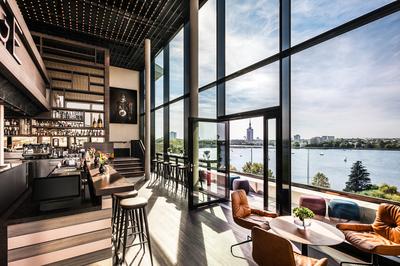 HERITAGE Rooftop Bar
