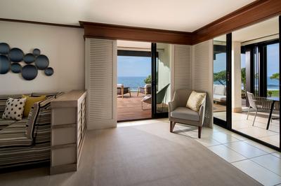 Sundeck Oceanfront Suite 1 Bedroom Suite