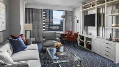 Corner Suite