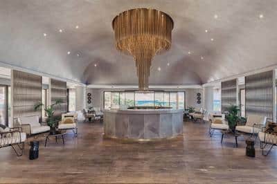 Grand Domes Lobby Bar